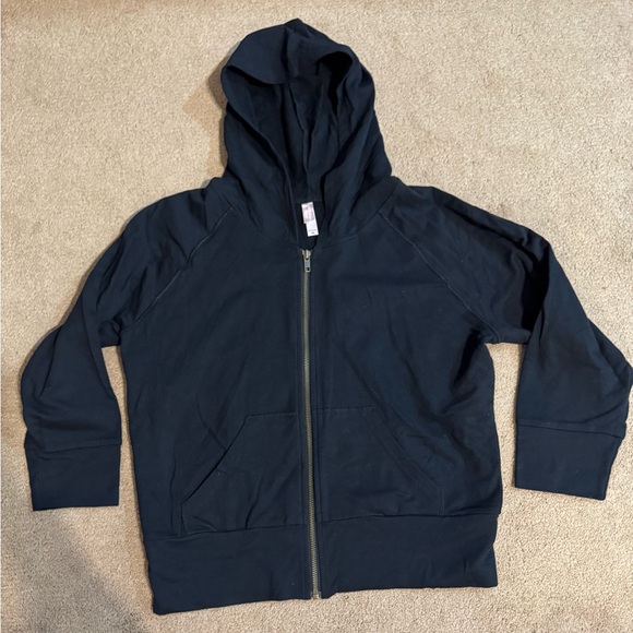 ⭐️ Victoria’s Secret women’s sweatshirt size medium - Picture 1 of 5